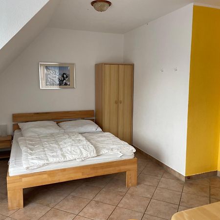 Ferienwohnungen Wiek, Haus Luv & Lee Wiek auf Rügen エクステリア 写真