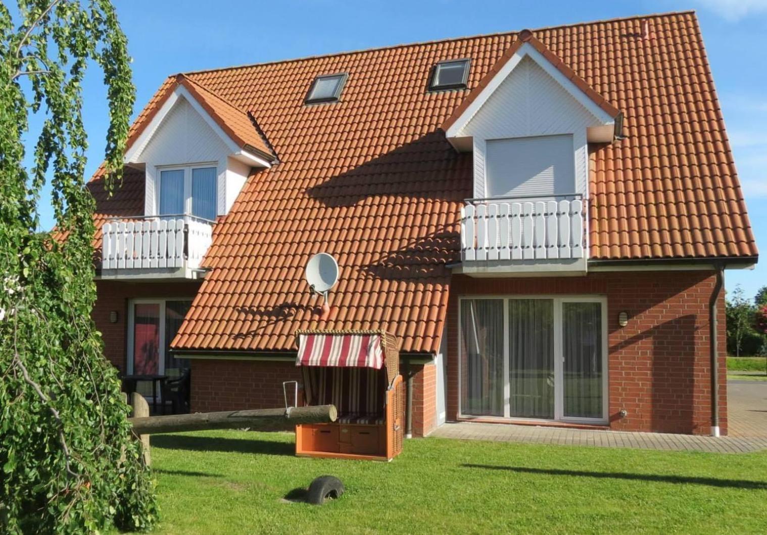Ferienwohnungen Wiek, Haus Luv & Lee Wiek auf Rügen エクステリア 写真