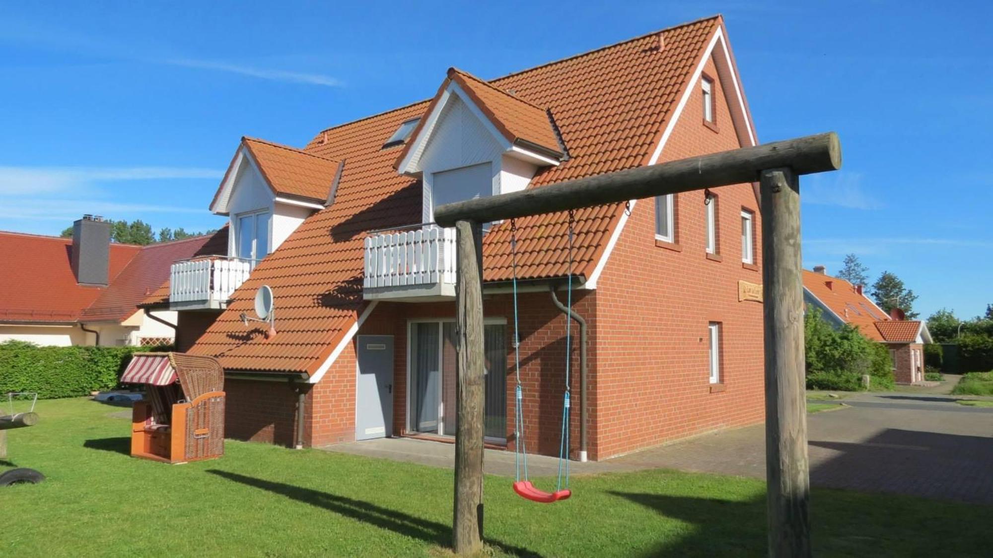 Ferienwohnungen Wiek, Haus Luv & Lee Wiek auf Rügen エクステリア 写真