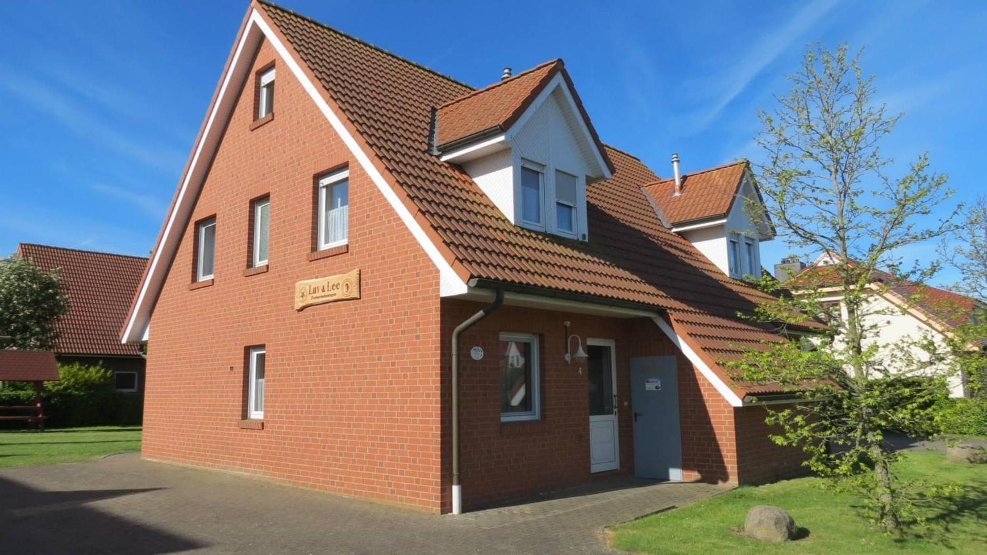 Ferienwohnungen Wiek, Haus Luv & Lee Wiek auf Rügen エクステリア 写真