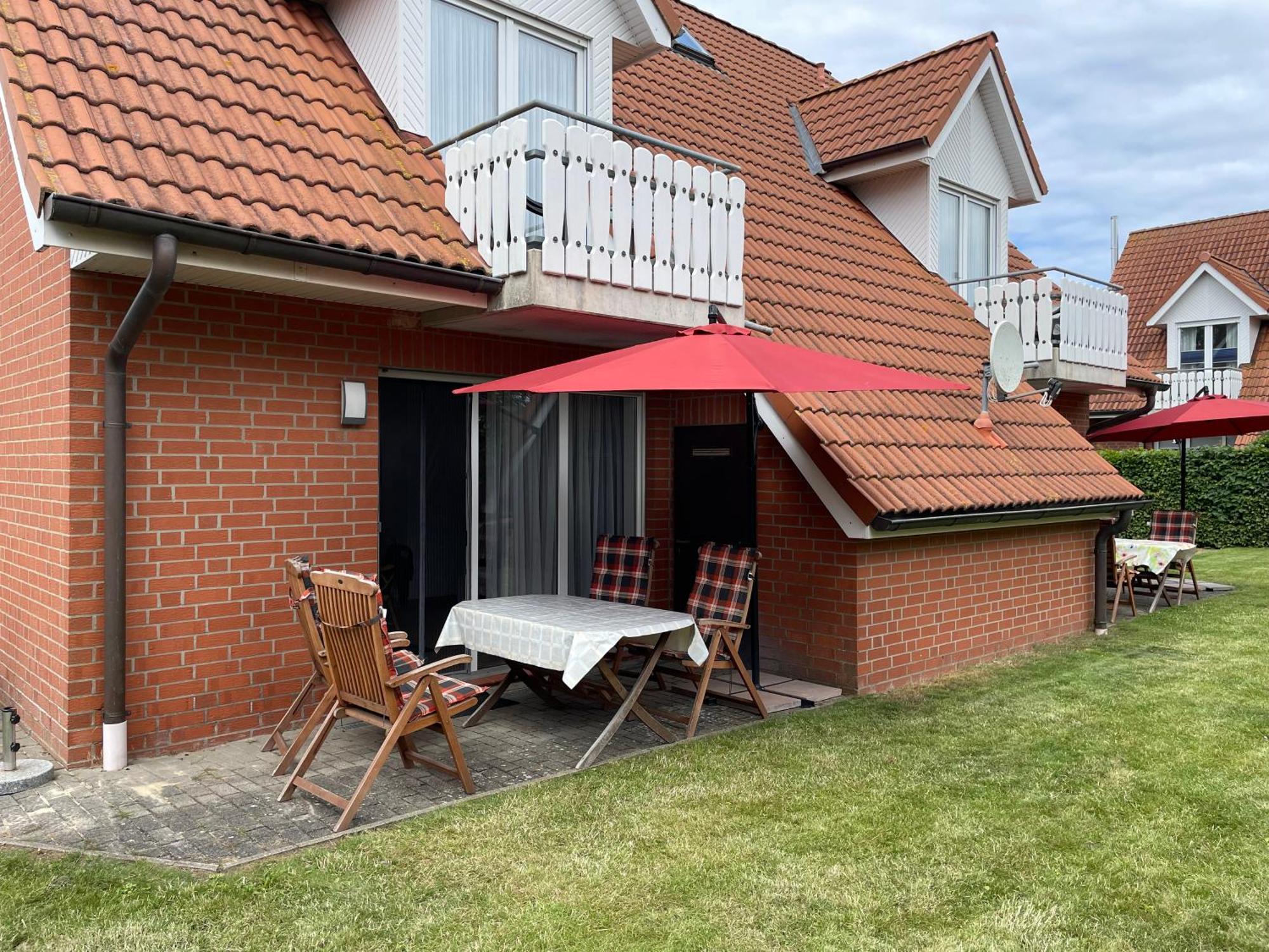 Ferienwohnungen Wiek, Haus Luv & Lee Wiek auf Rügen エクステリア 写真