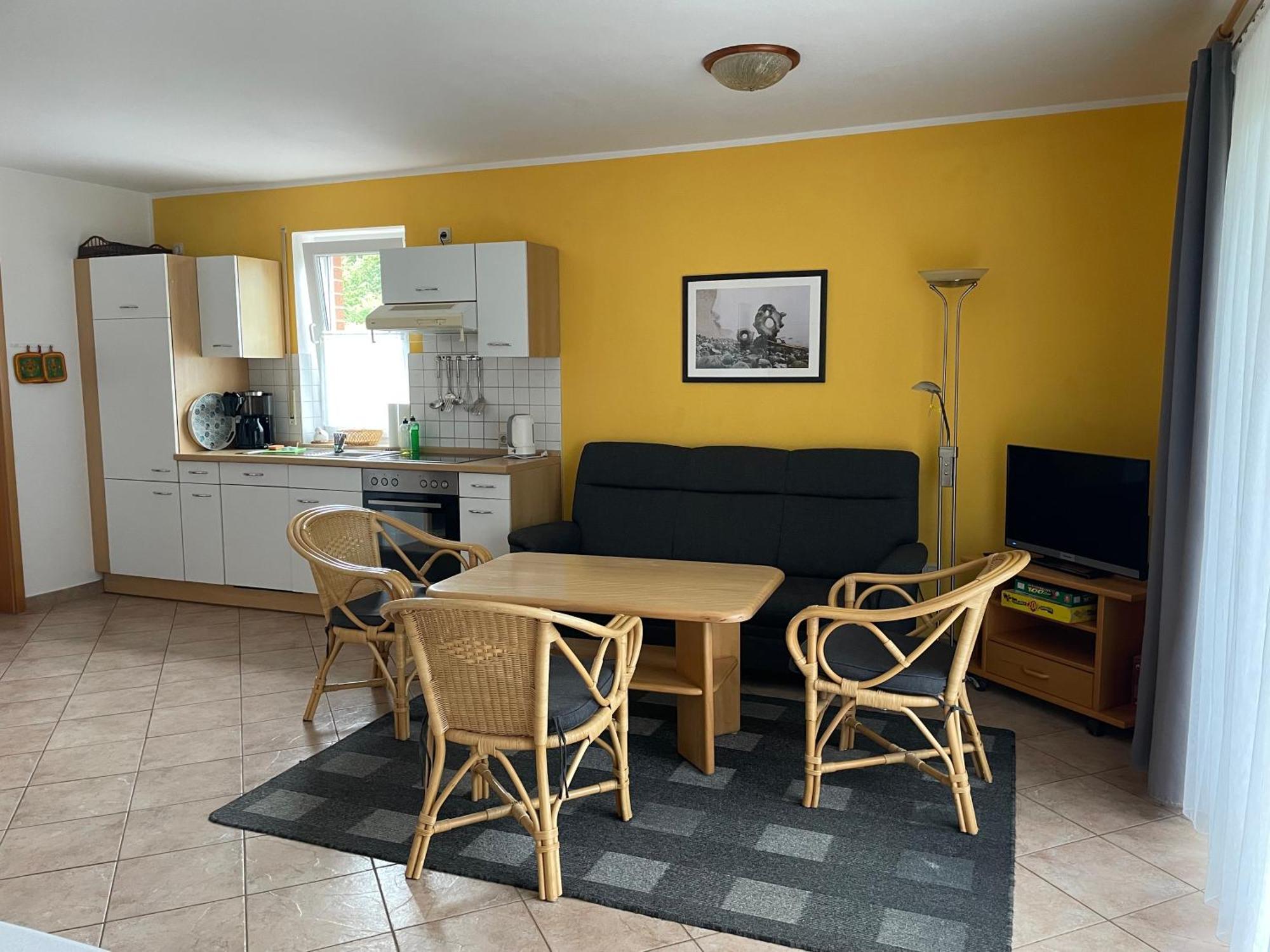 Ferienwohnungen Wiek, Haus Luv & Lee Wiek auf Rügen エクステリア 写真